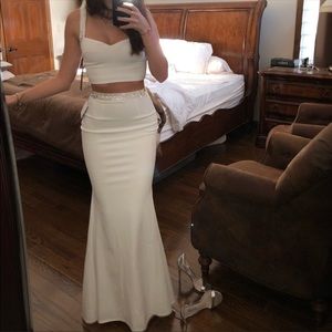 Lulu’s 2 piece white dress